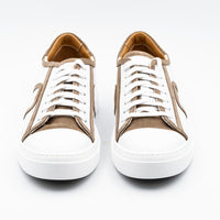 Kumba sneakers